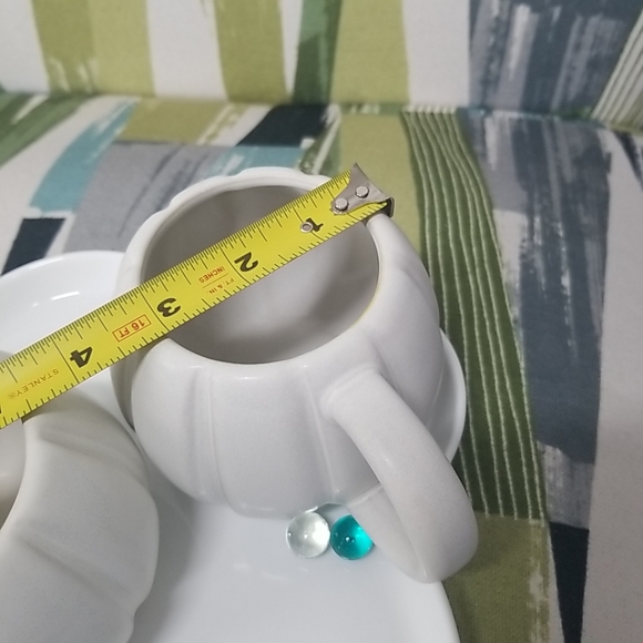 2 x Hyde & EEK Pumpkin Mug White Boutique 15.2 fl oz Halloween Stoneware Figural - Picture 6 of 10